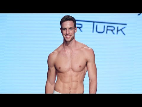 Trina Turk & Mr Turk Spring/Summer 2019 | Miami Swim Week