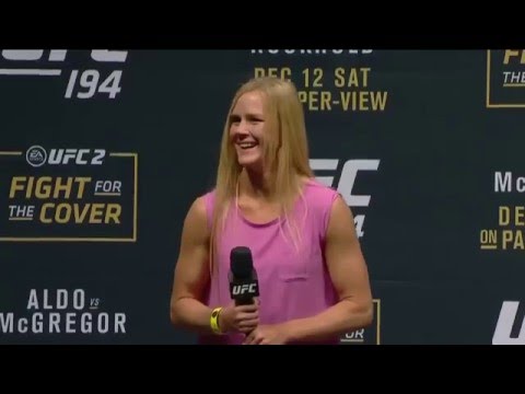 UFC 194: Irish Fan Serenades Holly Holm
