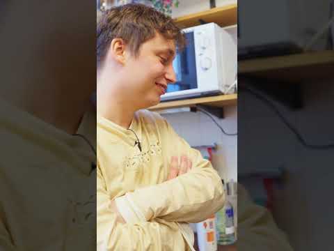 Nån som är sugen på omelett?