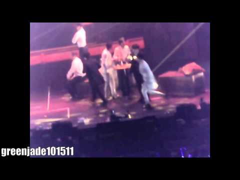 140920 SS6 in Seoul She wants it