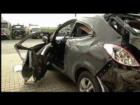 Auto "auseinandergefologen" - Explodiert wegen Deospray | 2 Frauen verletzt | Brisant, ARD