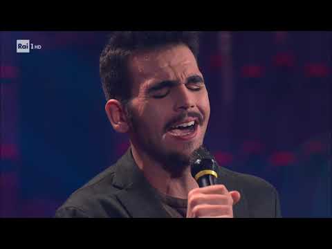 D'Alessio e Il Volo cantano "Tu si 'na cosa grande per me" - 20 anni che siamo italiani 13/12/2019