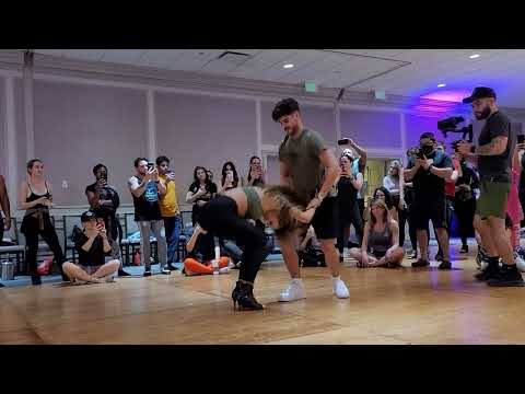 Luis y Andrea demo at BIG Salsa festival Houston #bachatasensual #bachata #bachatadancing
