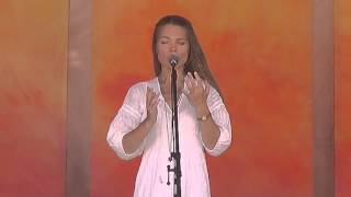 Sudha performs Moola Meditation at Peace in the Park