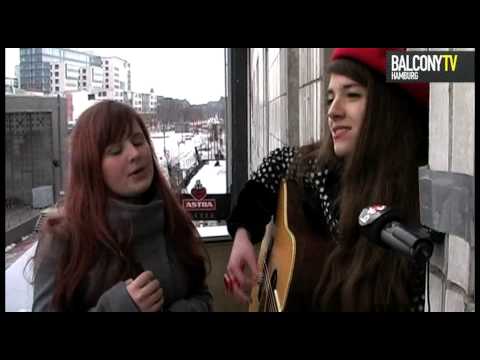 THE SINGING PAINTINGS (BalconyTV)