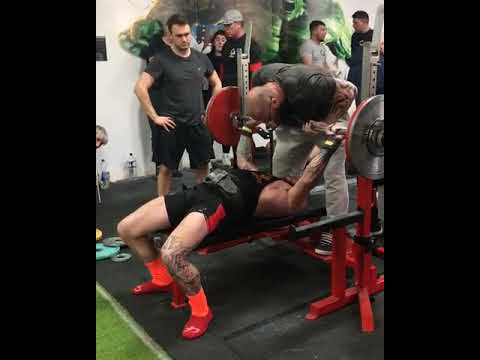 First powerlifting comp 120kg 135kg fail 140kg fail