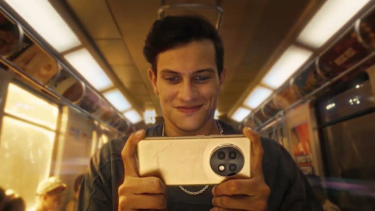 realme 13+ 5G 12/256GB (Dark Purple) video preview