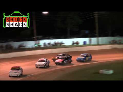Junior Sedans - Heat 24 - Australian Title - Mackay Speedway - 19.01.13