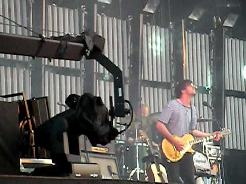 Videoclip de She's So High (Live in Hyde Park, London 02/07/2009) — Blur