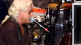 Arlo Guthrie - I'm Changing My Name to Chrysler (Live at Farm Aid 2008)