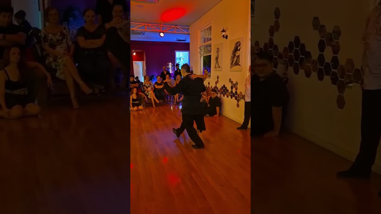 Las Pibas Milonga - Improvisaçao Mario Sergio e Gaby Mataloni