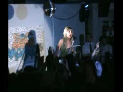 ambramarie bigmamas englishman in newyork 18 04 09