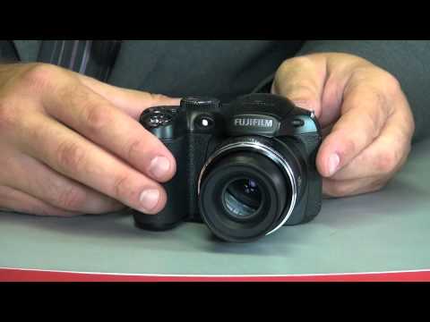 Fuji FinePix S2980 recenze