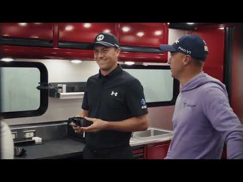 Gậy Golf Hybrid Titleist GT1 2025