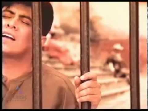 Álvaro Torres y Barrio Boyzz - Reencuentro [Patria Querida] (Official Video)