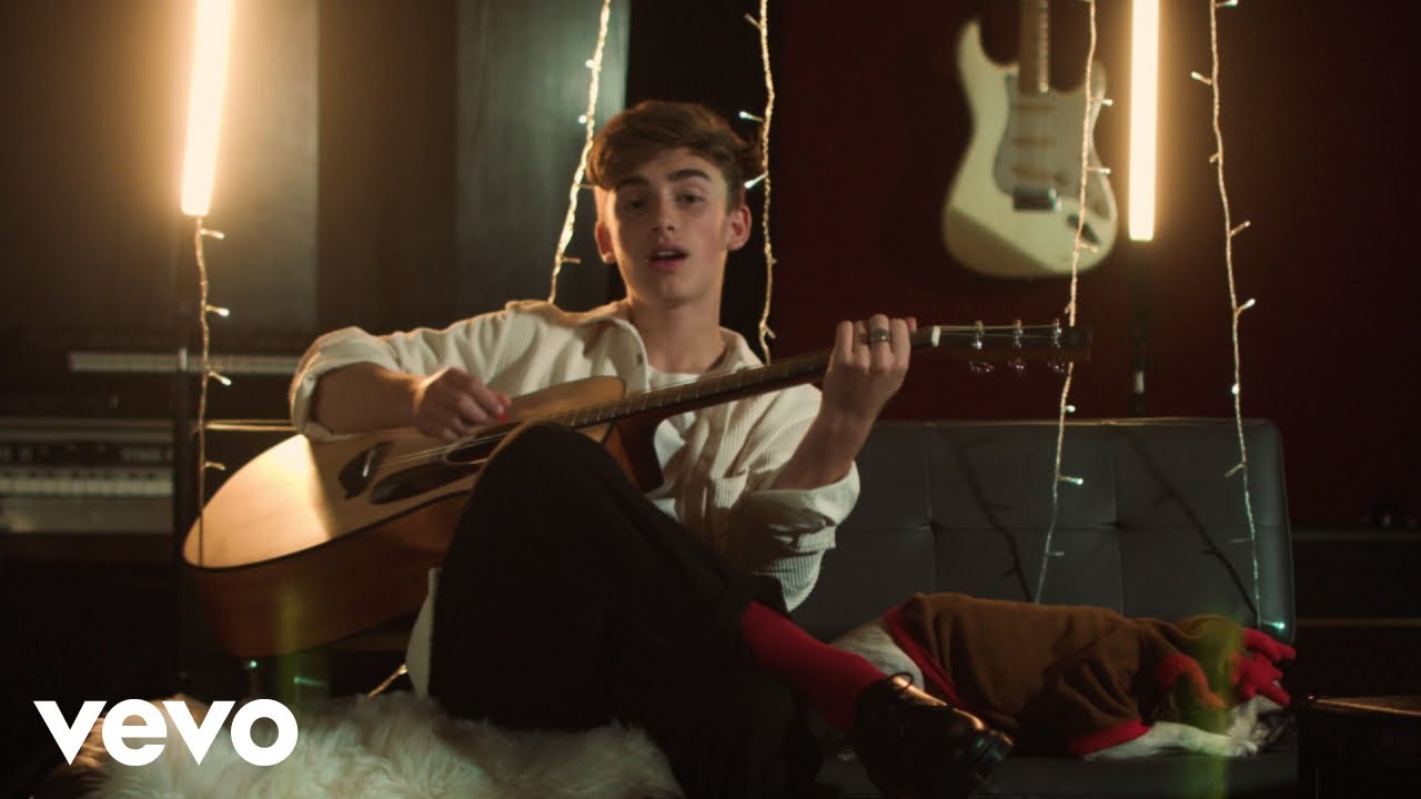 Johnny Orlando - Mistletoe - Johnny Orlando Lyrics