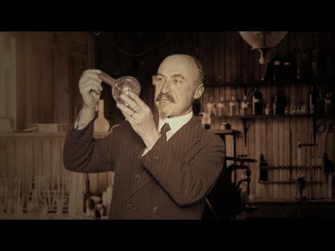 All Things Bakelite: The Age of Plastic