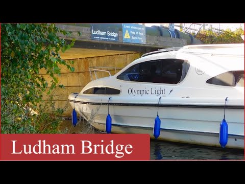 Ludham Bridge #boating #tourism #autumn