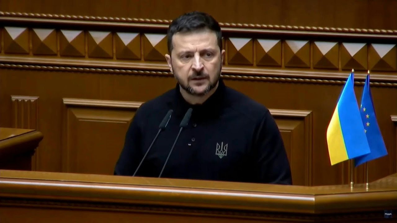 Presidente ucraniano descarta ceder território para encerrar guerra com a Rússia | AFP