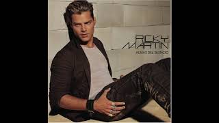 Ricky Martin Y todo queda en nada