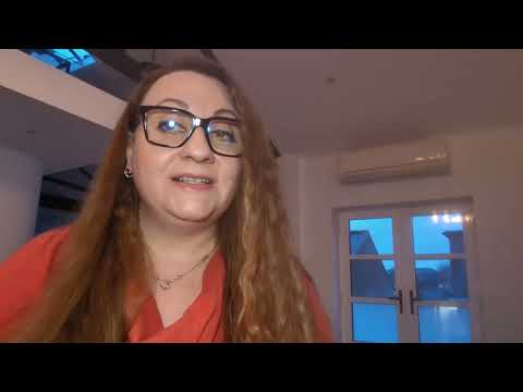 Can you have a full time job in the UK as a mobile or home based salon?