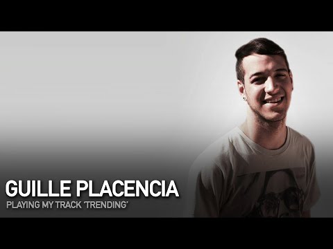 Guille Placencia playing my track "Trending" in Happy Techno / Barcelona
