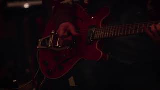 Steve Earle &amp; The Dukes On &quot;Fixin&#39; To Die&quot; from ’So You Wannabe An Outlaw’