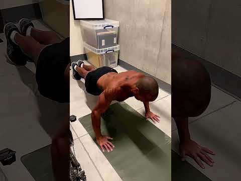 David Goggins Shares His Favorite Calisthenics Workout