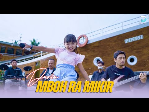DANIA MBOH RA MIKIR (Dangdut version) #fypシ #tiktok #shortsvideo #tranding #viralvideo
