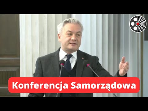 Robert Biedroń zapowiada 300 tys. mieszkań i reformę samorządu