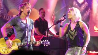 KEITH URBAN CARRIE UNDERWOOD STOP DRAGGING MY HEART AROUND MELBOURNE 08/12/16