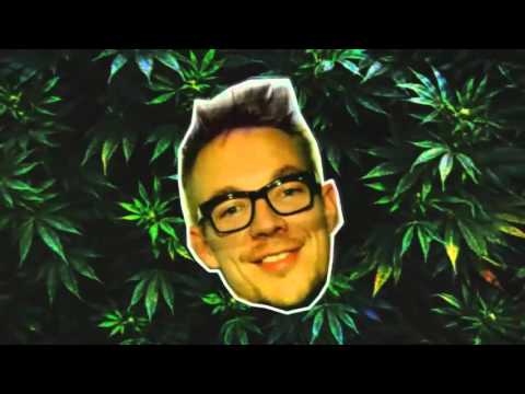 Jack Ü & Lowriderz Feat. Justin Bieber - Where Are Ü Now Get Low (Math Mashup) [Visuals]