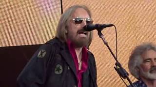 TOM PETTY & HEARTBREAKERS Opening Hyde Park 2017- ROCKIN´ AROUND (WITH YOU)