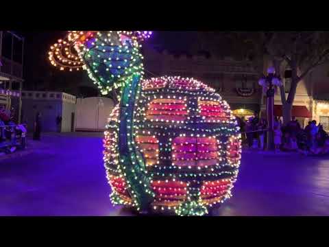 The Main Street Electrical Parade - June 17, 2022 | Disneyland Park