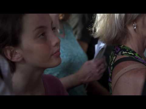Rufus Wainwright - Hallelujah (feat. Choir! Choir! Choir!)