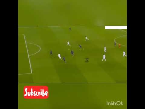 Tino Kadewere's goal against PSG
