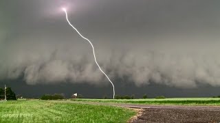 preview picture of video 'Oxford - Maple City, Kansas Supercells - May 19, 2013'