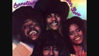 Cornelius Brothers & Sister Rose - Treat Her Like a Lady