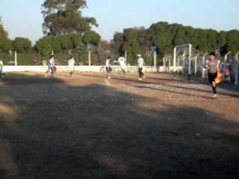 2º GOL DE VILLA ROSA : J. AGUIRRE ( P )