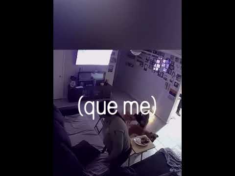 No me mires con esos ojos… #sad #momentbeforedisaster #2025 #creepy #shorts #viralvideo