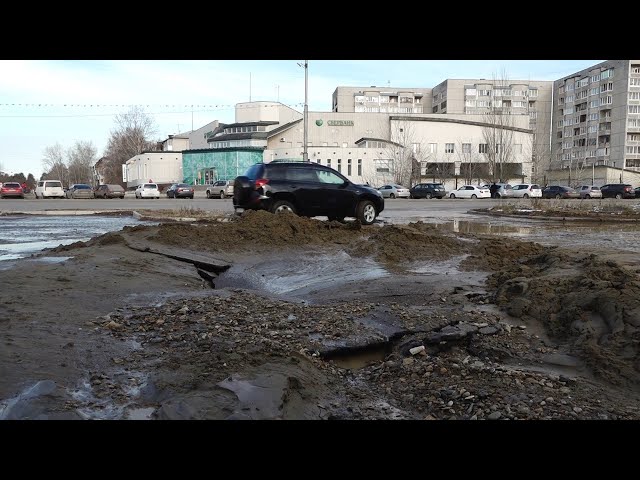 Два микрорайона остались без воды из-за коммунальной аварии