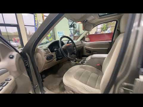 2004 Ford Explorer