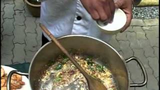 preview picture of video 'Butter Prawns at Hotel Puri, Melaka'