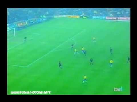 FC Barcelona - Brazil 1999 / RONALDO