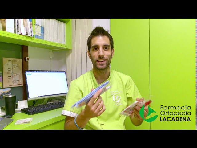 Vídeo relacionado con Jurassic World - Kit de viaje para niños incluye cepillo de dientes con tapa de viaje y pasta de dientes, 25 ml Mr.White