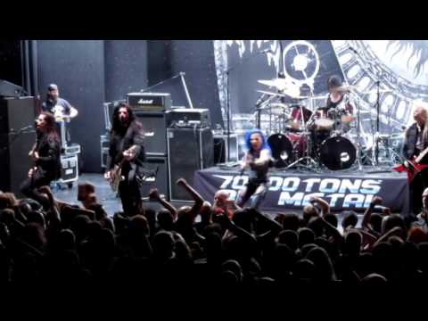 Arch Enemy - Nemesis (Live) 70000 Tons of Metal 2017