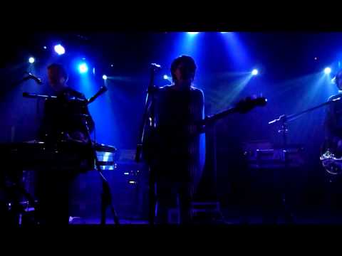 Husky Rescue - Fast Lane + Beautiful My Monster @ The Wall