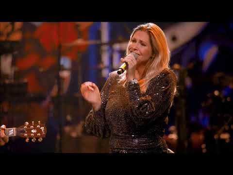 Nance Coolen (Twenty 4 Seven) - Slave to the music/Is it love (live/slow/acoustic version)