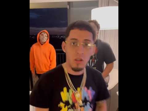 @anubis.offgram vs @jossgiant (Tiraera)