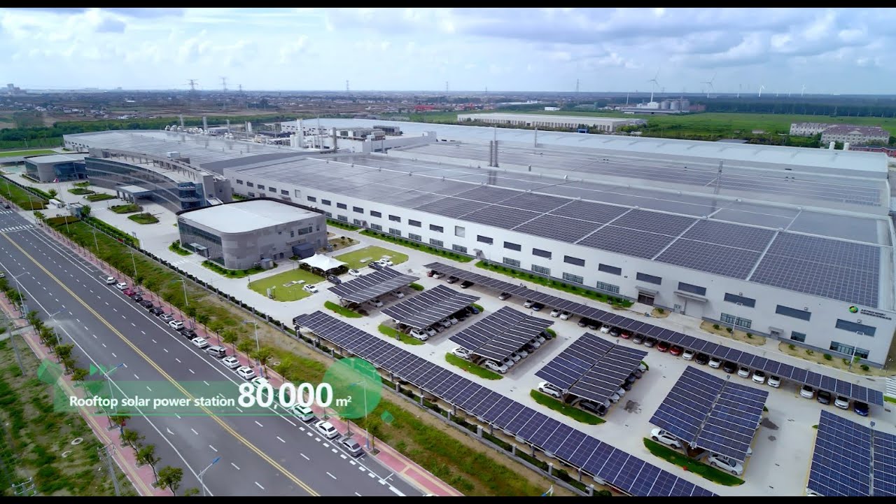 Introducing Rooftop Solar Power station at Astronergy Yancheng Manufacturing Base